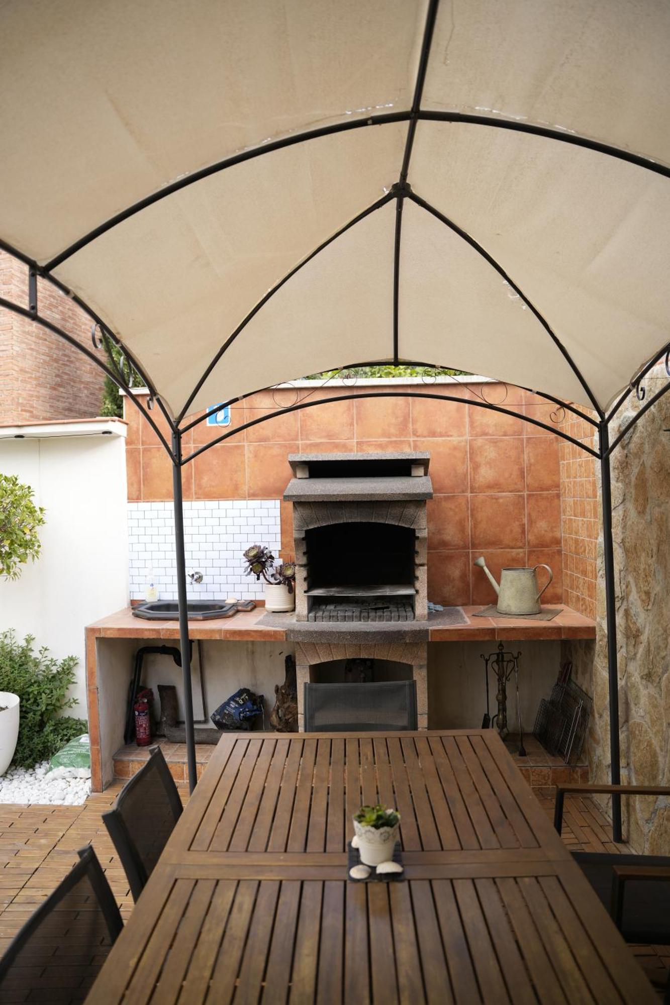 Villa Paradise, Urban Oasis By -Toprentalsbarcelona- Esplugues de Llobregat Esterno foto