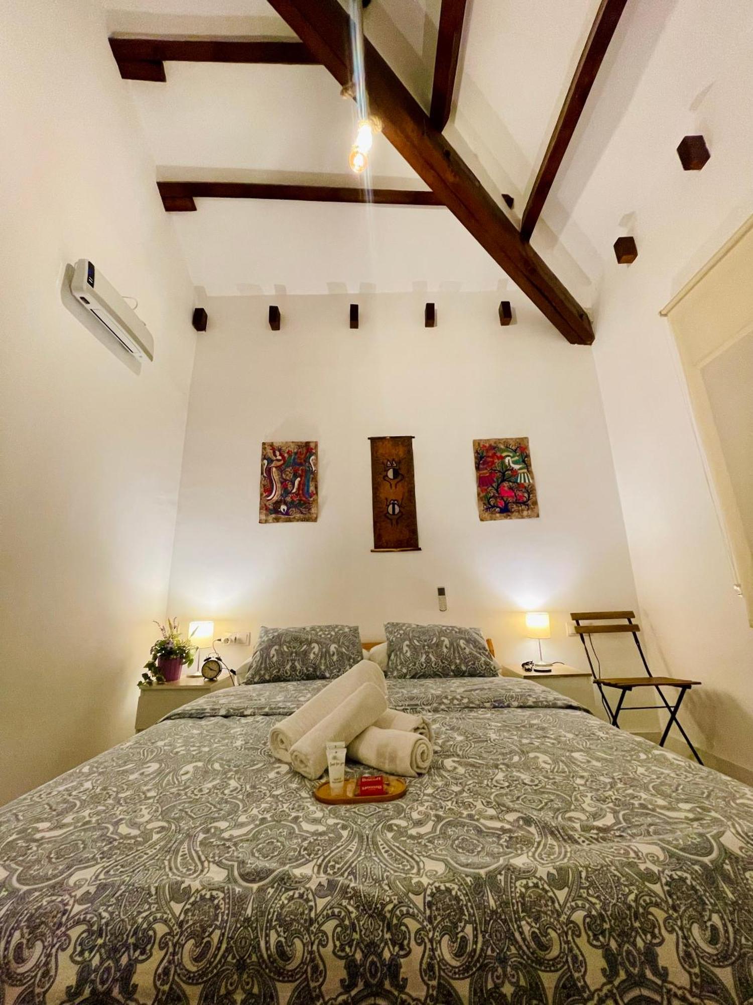Villa Paradise, Urban Oasis By -Toprentalsbarcelona- Esplugues de Llobregat Esterno foto